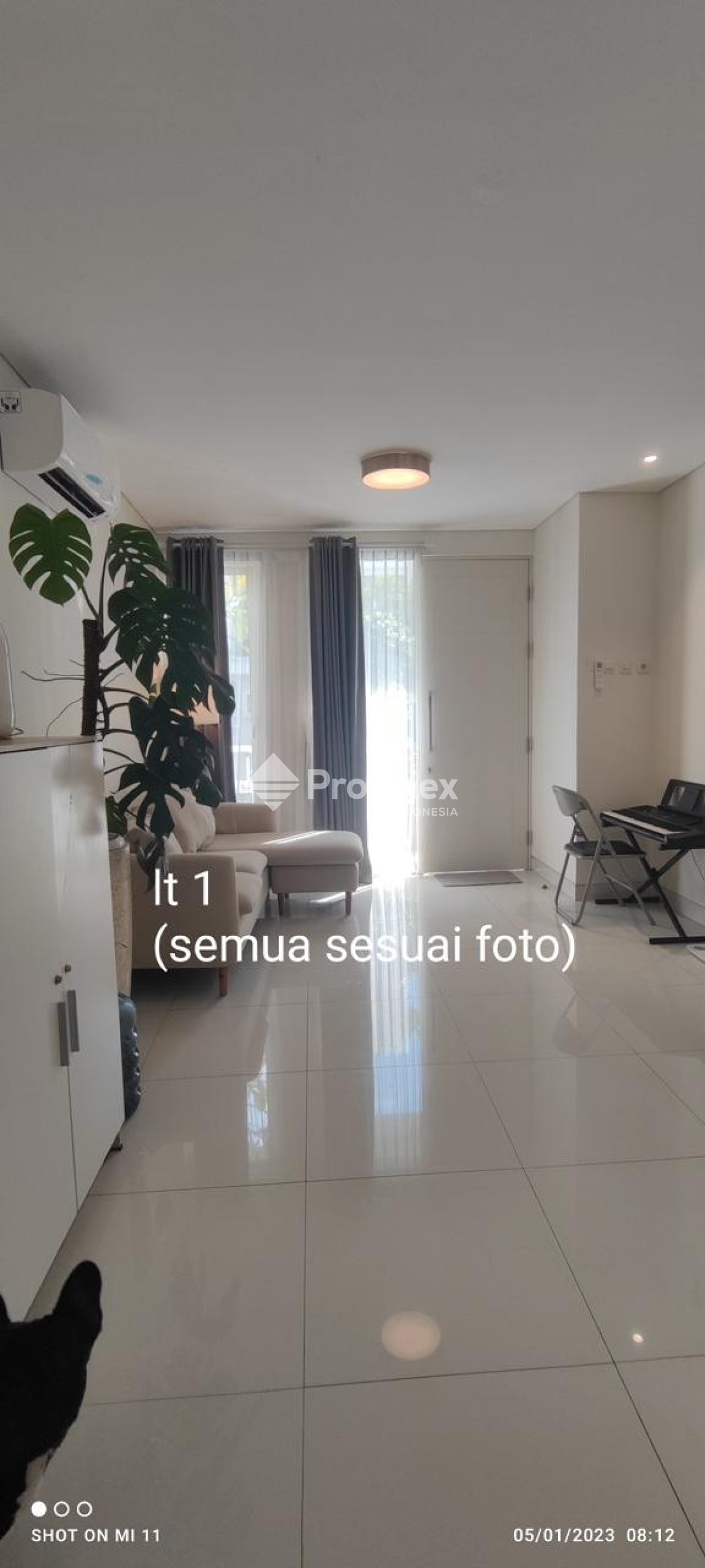 Rumah 2 Lantai Bagus Furnished di Grand Pakuwon — foto 3